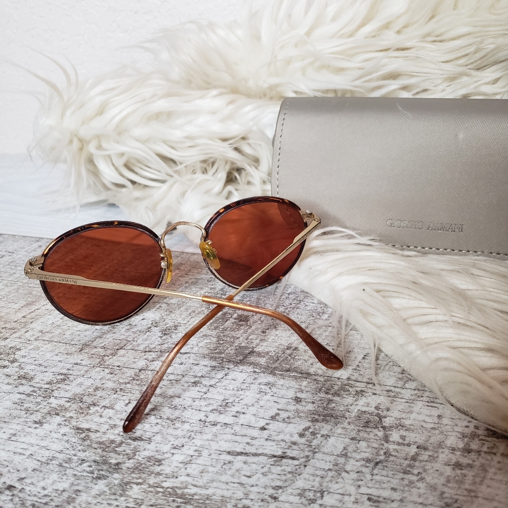 ARMANI - Sunglasses & case